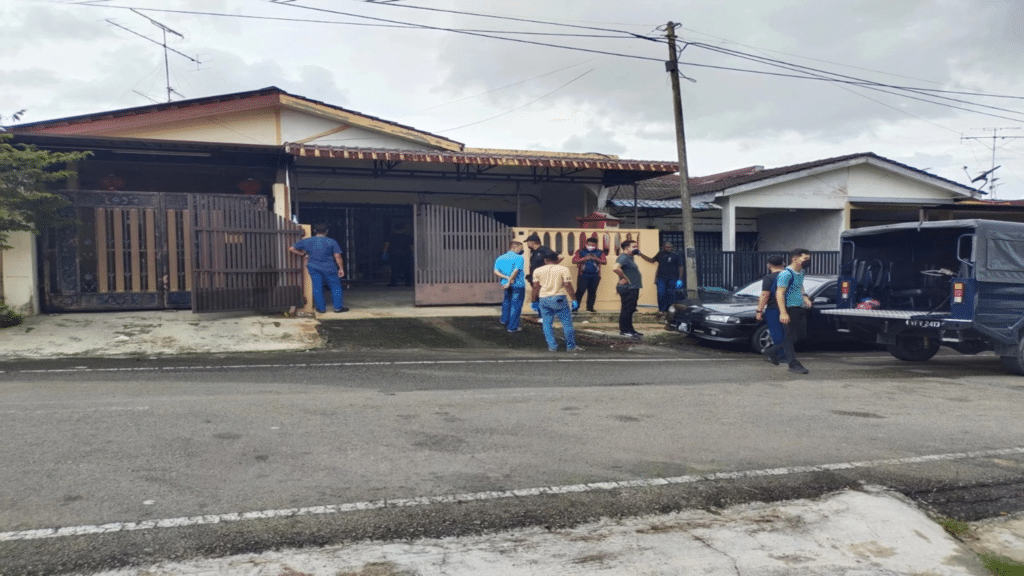 古来花园住宅现双尸，警方彻查死因