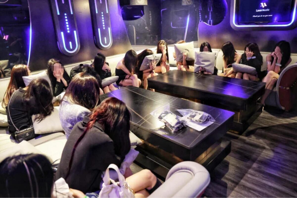 跨机构突击行动揭违法活动链 22名陪酒女与赌马团伙被捕