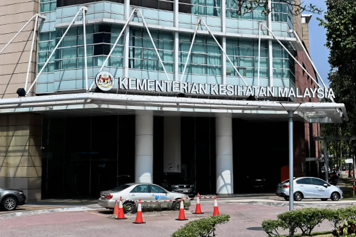 3 招秒懂 Dr Julie Ng 执照